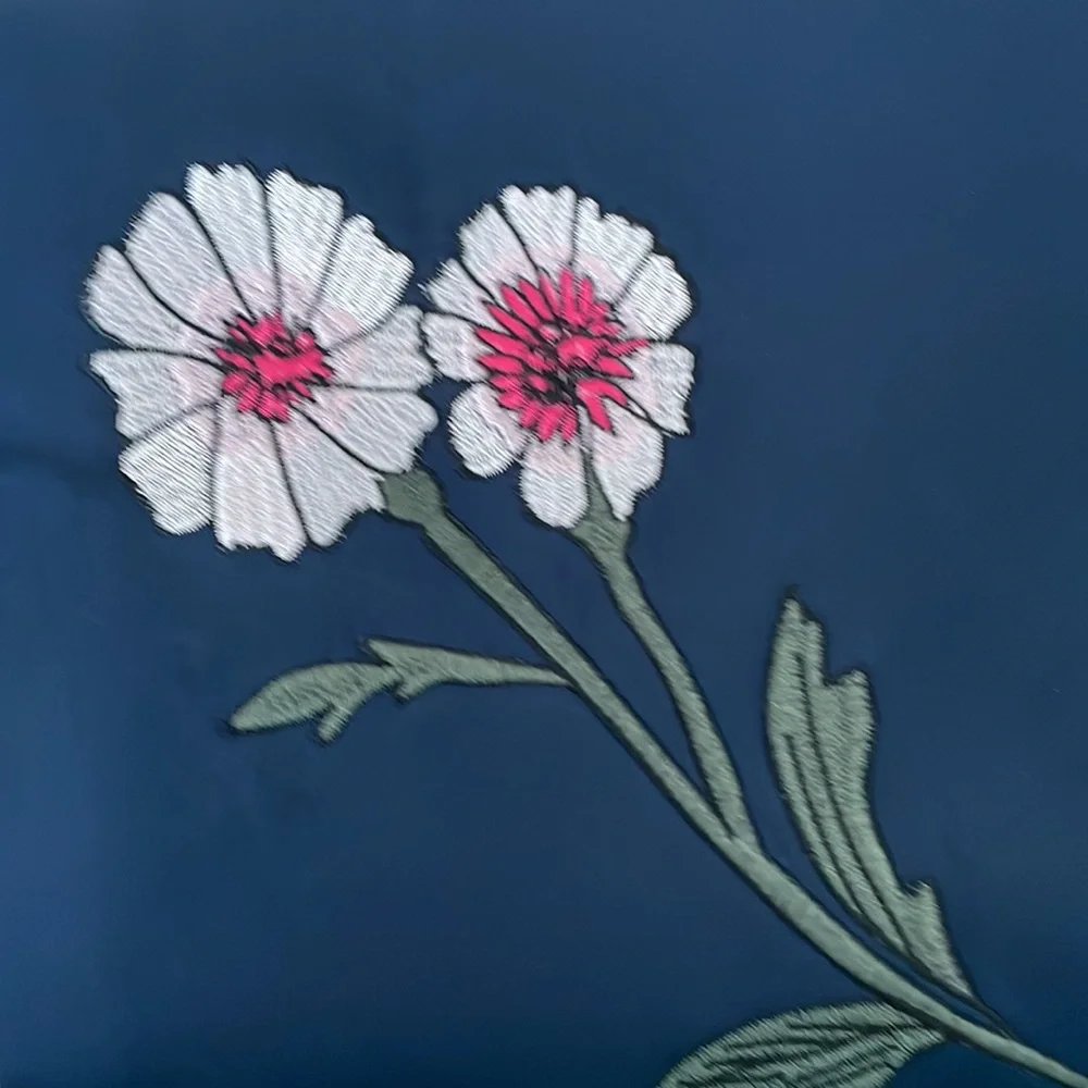 Keepsake Embroidered Shift - Picture 10 of 11